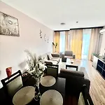 Lorena свети спас Βέλινγκραντ