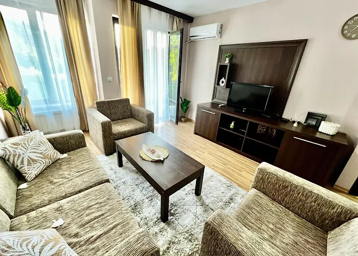 Lorena свети спас